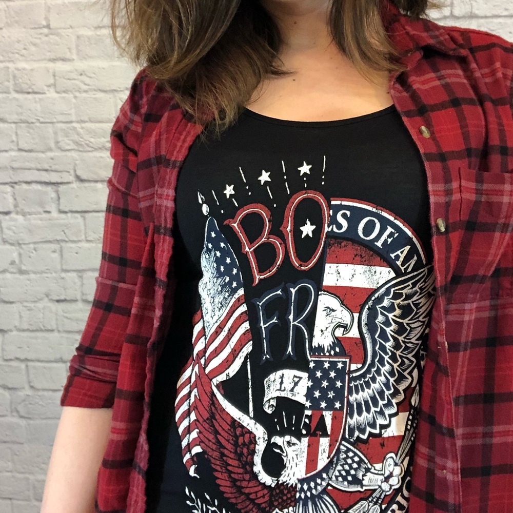 LSL | Born Free Graphic Tank Top - Picture 7 of 8